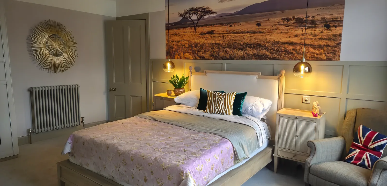 Traditional bedroom retreat